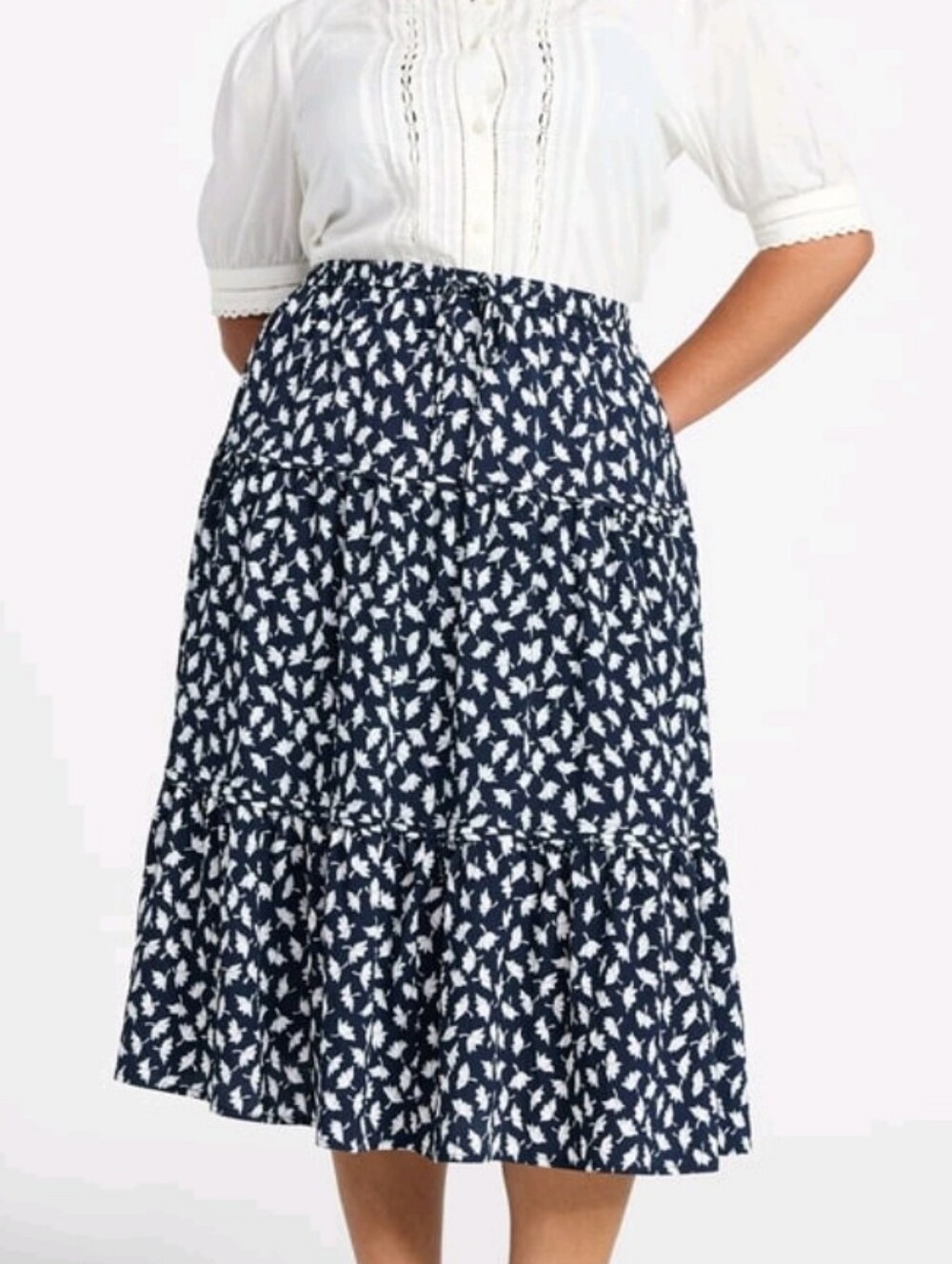 Time and Tru Women's Tiered Print Midi Skirt, Size Large NWT